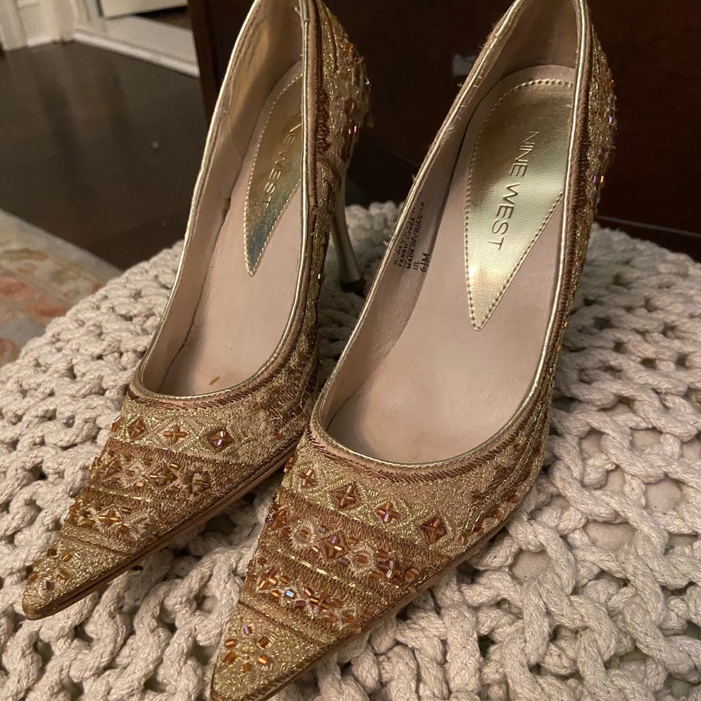 Showstopper beaded pumps.